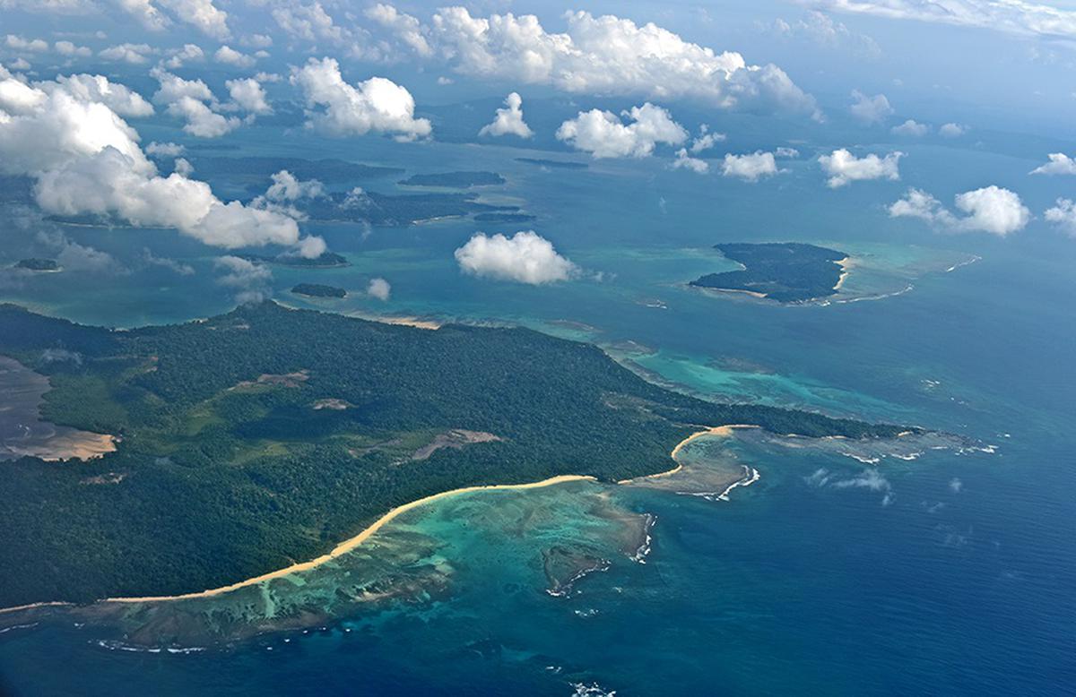 Kokkomaa and the Coconut Strait