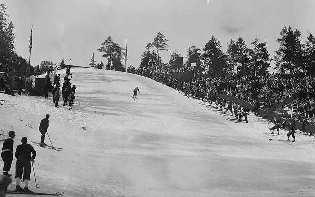 Skiing event in Karjania, 1930