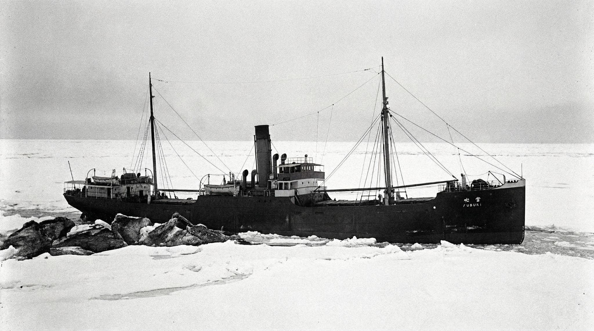 NCH Fubuki photographed by a relief vessel upon its discovery in April 1914.